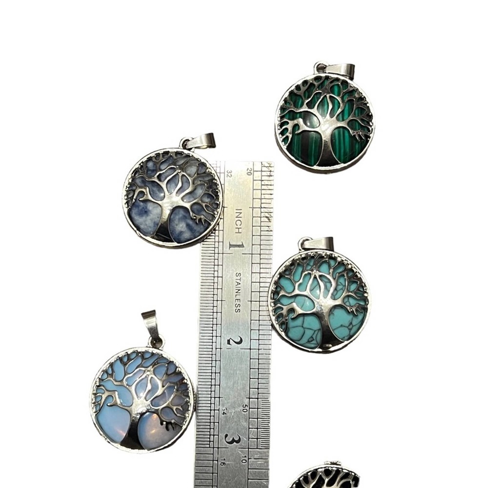 Lot of six tree of life necklace pendants. - Picture 7 of 9